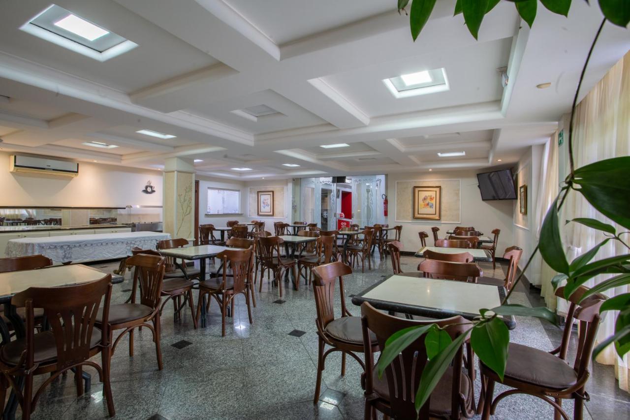 Hotel Apollo Uberlândia Kültér fotó