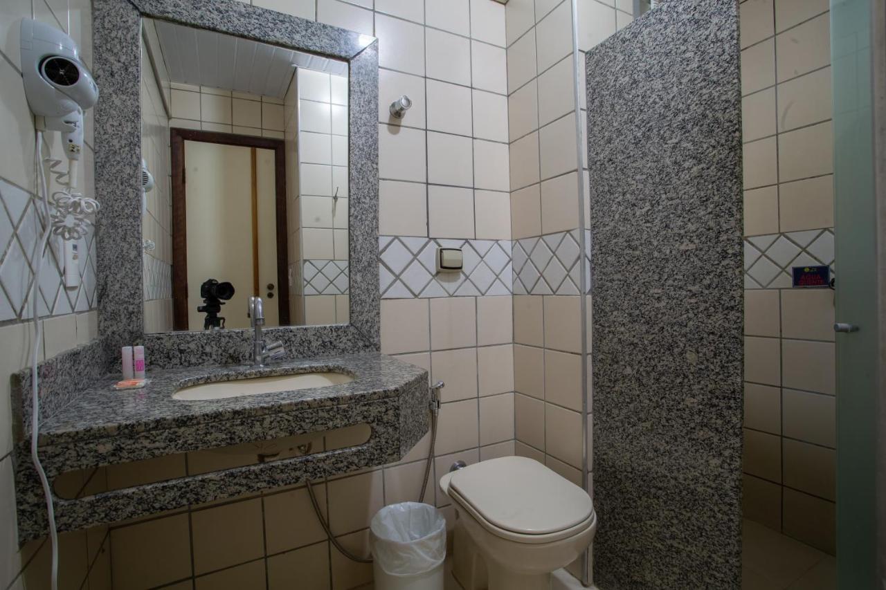Hotel Apollo Uberlândia Kültér fotó