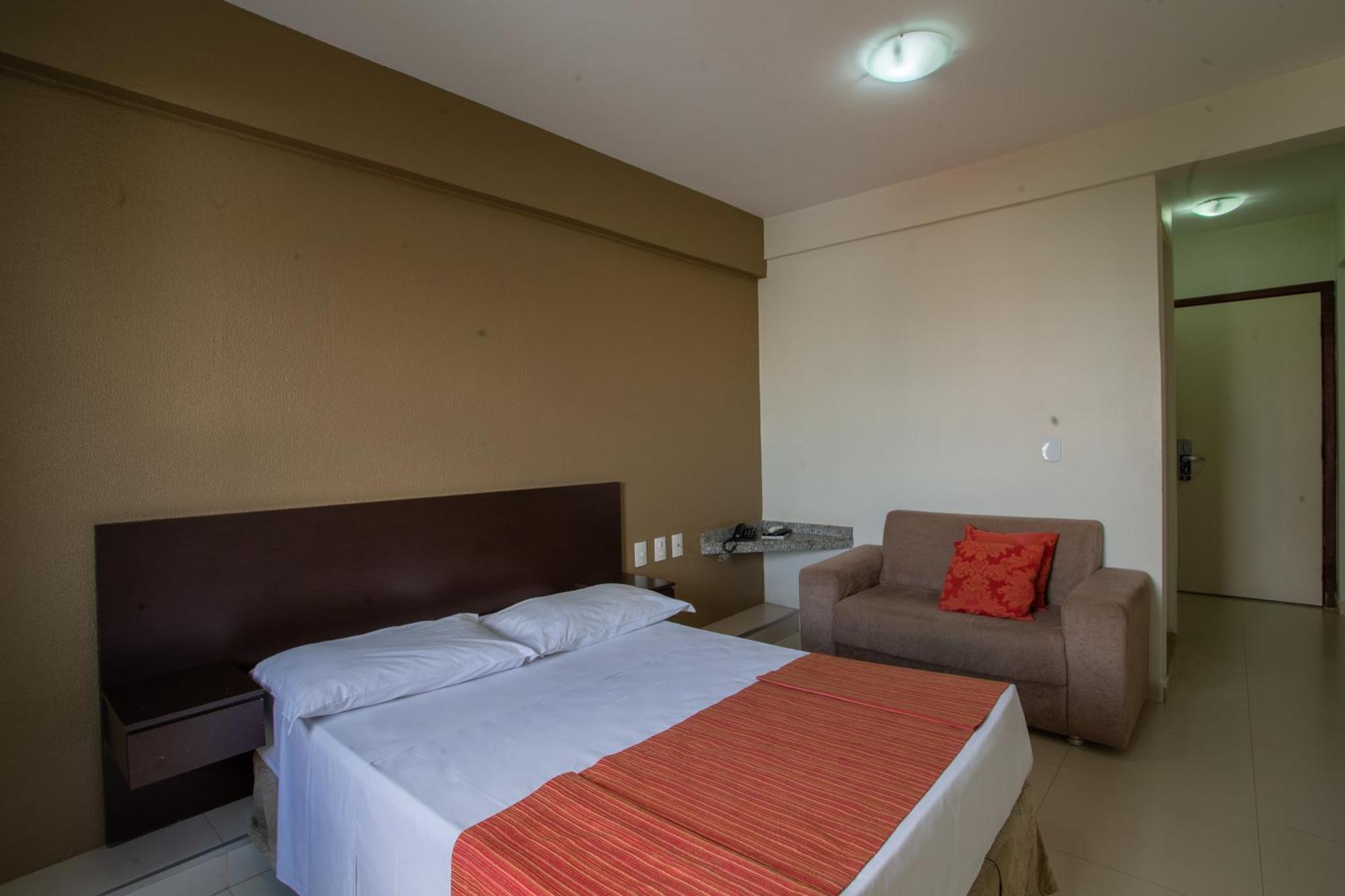Hotel Apollo Uberlândia Kültér fotó